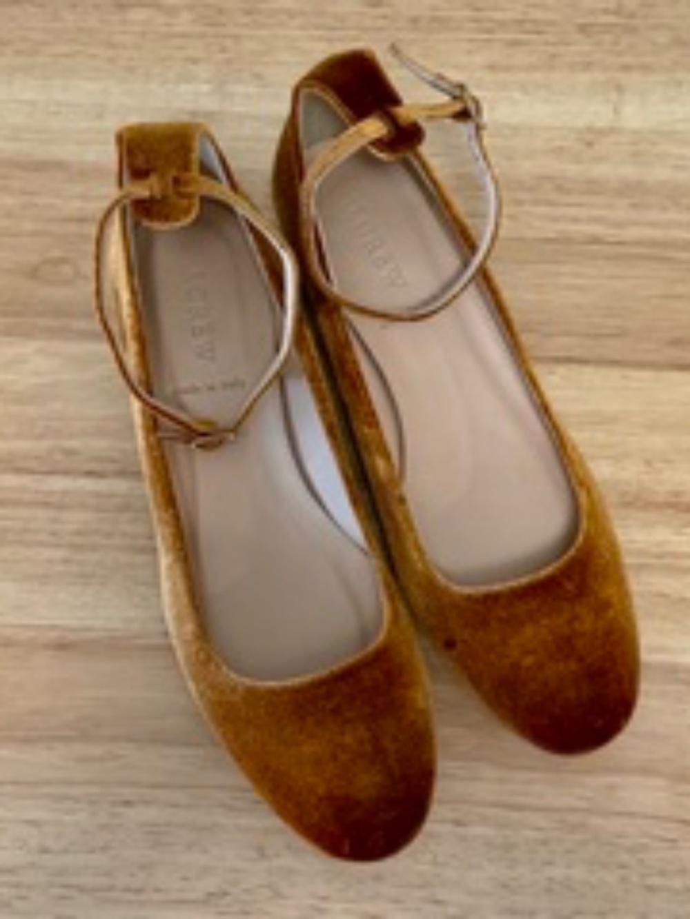 JCrew VELVET Ankle-Strap Heels Size 7.5 M   NEW w/o BOX  Block heel 1.375" high